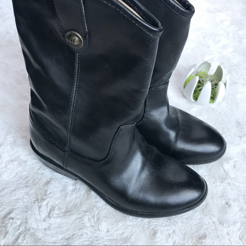 {Frye} Button Boot - Picture 4 of 8